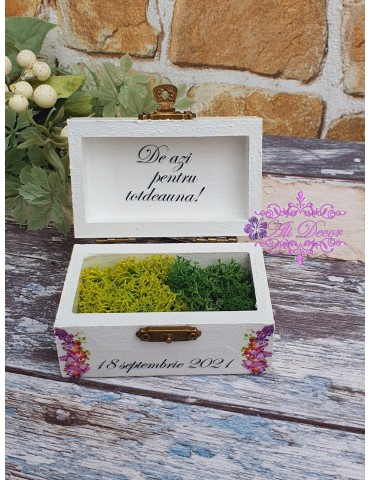 Cutie personalizata pentru...