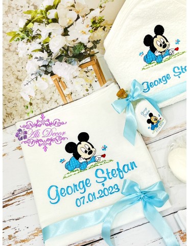 Trusou de botez "Mickey in...