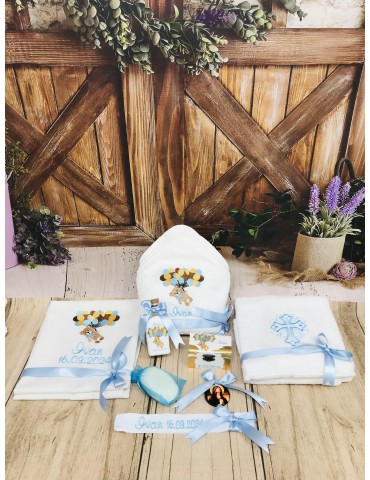 Trusou de botez cu foita de...