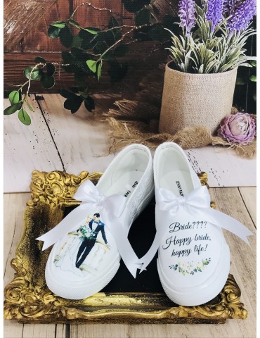 Tenisi personalizati...