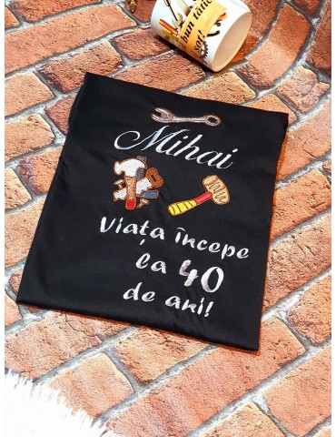 Tricou personalizat...