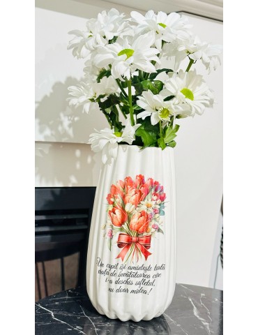 Vaza personalizata "Lalele"...